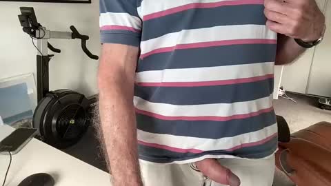 puffiest online show from January 1, 10:46 pm