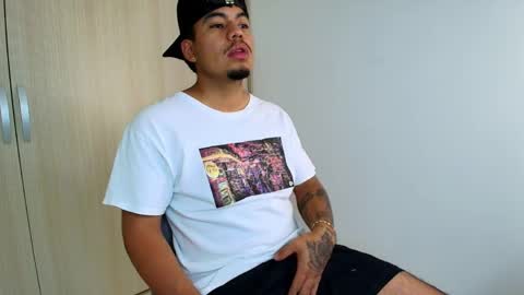 pull_bershh online show from April 12, 4:04 am