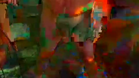 Snapshot of punkrunr083 chatting on September 25, 10:14 am punkrunr083 online show from September 25, 10:14 am