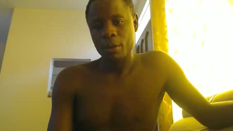 purple_hearts online show from March 29, 1:00 pm