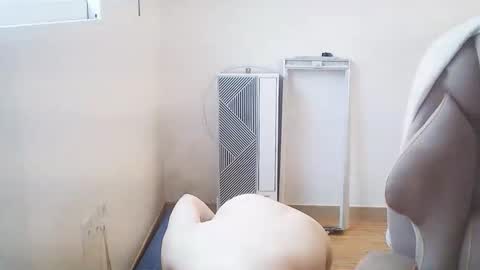 racoonddnj online show from October 20, 6:50 am