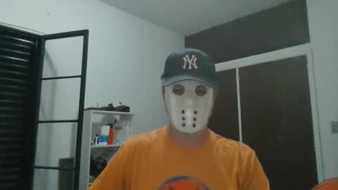 Snapshot of rafaelsel chatting on October 6, 6:45 pm Big Uncle Jungle online show from October 6, 6:45 pm