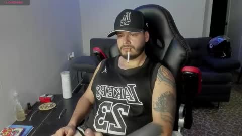 ragnar_lothbrok77 online show from January 14, 10:57 pm