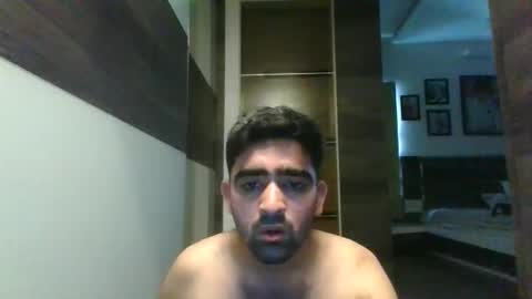 rahull11606 online show from September 23, 2:55 am