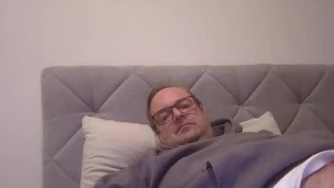 ramses1234567 online show from December 8, 1:02 am