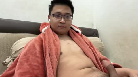 randomnaut online show from October 29, 6:44 pm