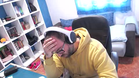 ravingr3d3 online show from November 27, 12:20 pm