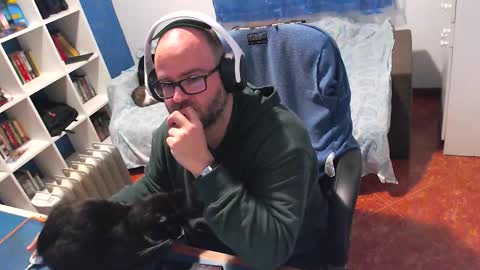 ravingr3d3 online show from February 12, 11:00 pm