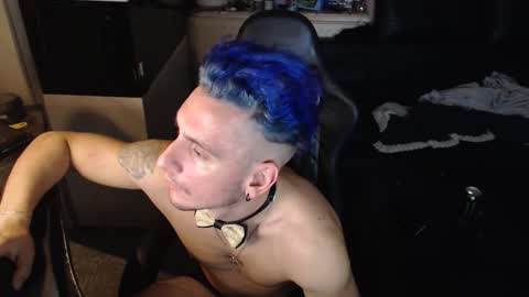 Rayzel online show from January 8, 12:16 am