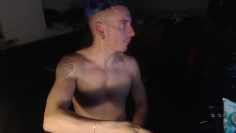 Rayzel online show from November 13, 10:24 pm