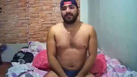 Razuk online show from March 11, 3:26 am