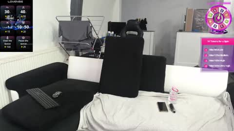 Snapshot of reallyman7 chatting on February 15, 2:26 am Ask me online show from February 15, 2:26 am