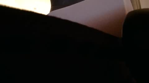 red one8 online show from February 14, 9:10 pm