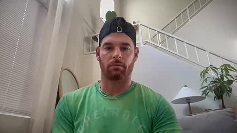 reddeaddd online show from December 5, 8:27 pm