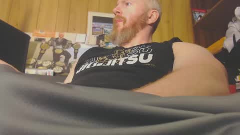 Snapshot of redhead4fun chatting on March 10, 2:39 am theredhead4fun online show from March 10, 2:39 am