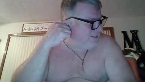 redpole4u online show from March 18, 1:30 am