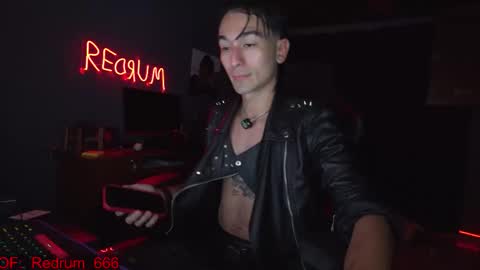 Red online show from November 16, 11:40 pm