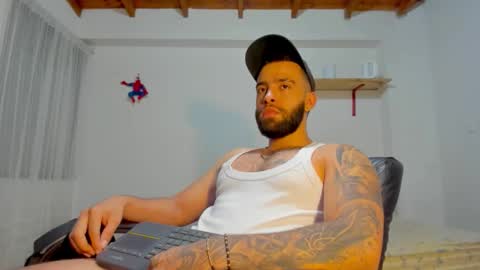 Rmy Steen online show from November 20, 2:11 am