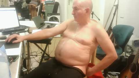 renefr online show from October 14, 9:55 pm