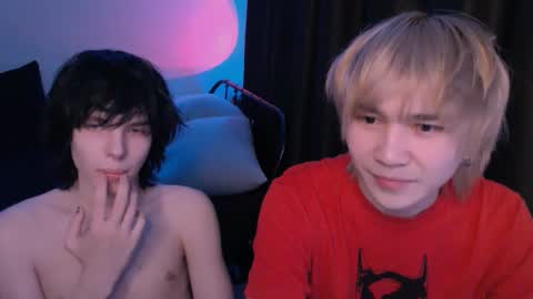 rennuts online show from February 3, 7:08 pm