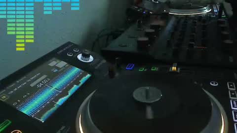 GearPorn online show from April 25, 10:18 pm