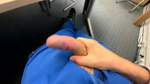 revilo1165 online show from December 7, 2:13 pm