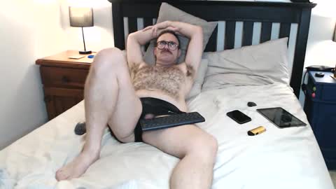 Ric online show from April 5, 8:44 am