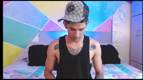 rich and kitty  online show from February 3, 5:16 am