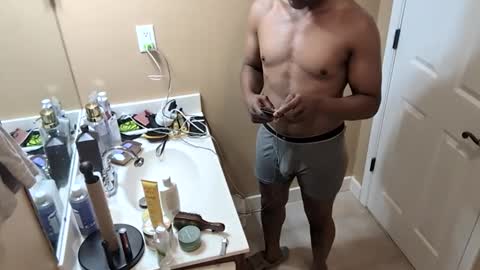 richie_j online show from March 27, 10:33 pm