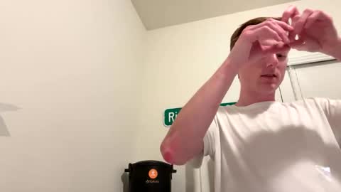 Richie online show from December 20, 1:24 am