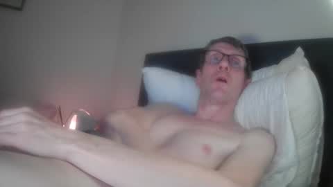 richj392507 online show from December 7, 7:54 pm