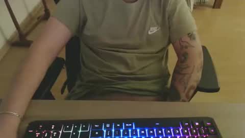 ricksanchez5920 online show from November 3, 11:50 pm