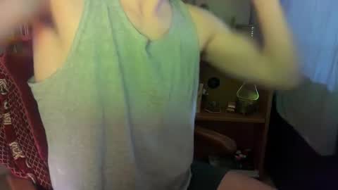 rio_inquieto online show from November 18, 3:21 am