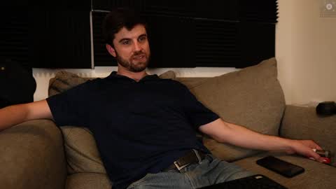 Ryan aka KeylimeRy online show from April 22, 6:52 am