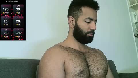 SebasRoa online show from February 4, 2:21 pm