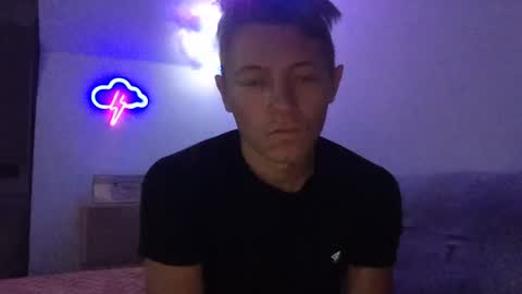 RoastingCorn online show from December 20, 10:49 am