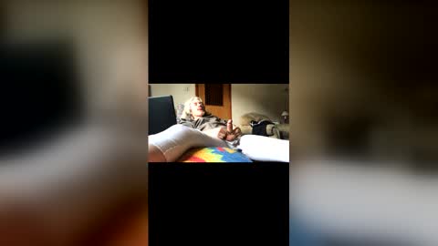 Robert online show from March 8, 2:10 pm