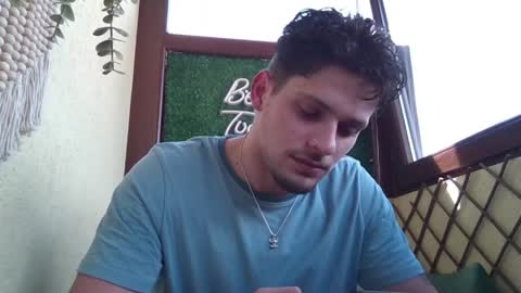 Roberto online show from April 3, 11:18 am