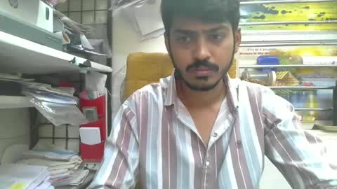 Snapshot of robertsalia220 chatting on February 7, 7:40 am Robertsalia online show from February 7, 7:40 am