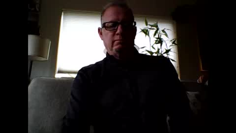 Snapshot of robo0000 chatting on October 25, 9:27 pm robo0000 online show from October 25, 9:27 pm