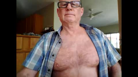 Snapshot of robo0000 chatting on September 9, 4:28 pm robo0000 online show from September 9, 4:28 pm