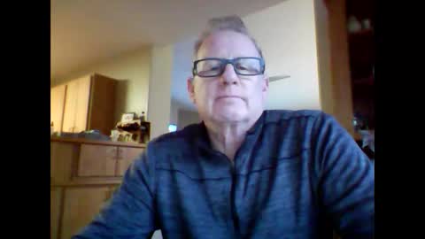 Snapshot of robo0000 chatting on November 1, 12:04 am robo0000 online show from November 1, 12:04 am