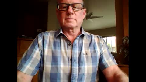 Snapshot of robo0000 chatting on September 29, 6:59 pm robo0000 online show from September 29, 6:59 pm