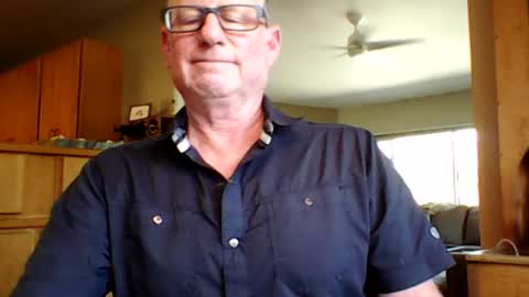 robo0000 online show from June 16, 10:12 pm