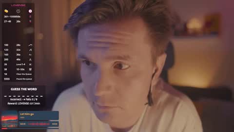 Rocket Bunny online show from October 29, 3:20 am