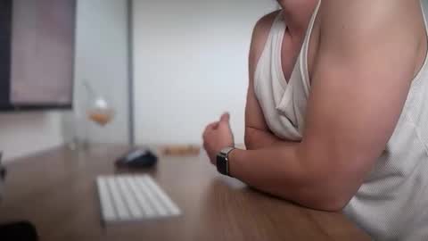 rockhardchallenges online show from May 23, 4:12 pm