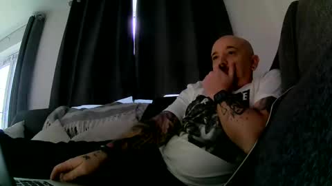 Joey online show from February 26, 10:15 am