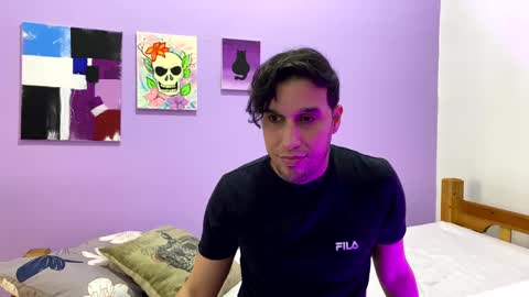 Thiago independent model online show from February 15, 10:32 pm