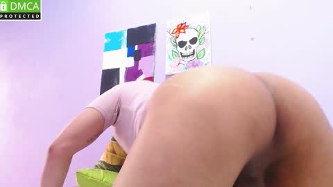 Thiago independent model online show from November 15, 8:55 pm