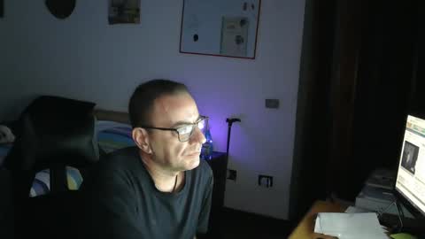 rogerrabbit2023 online show from September 24, 12:10 am